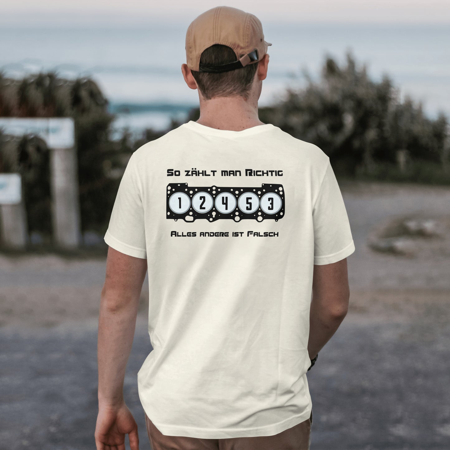 Audi 80 Coupe Legend T-Shirt – Classic 5 Zylinder Quattro Design